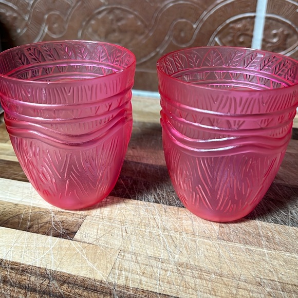 Tiki Shot Glasses Hawaiian Style Tiki Cup Plastic Stackable Shot Glasses party - Picture 3 of 6